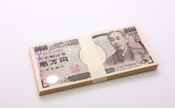 100万円の一番くだらない使いかたを挙げた奴が優勝