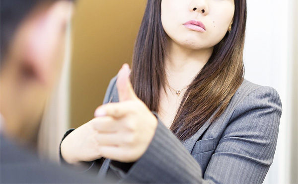 【話題】デート中「ケチだな~」と感じる男の行動ランキング 2位「クーポンを使う」1位は?