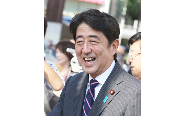 【消費税10%】安倍首相「引き上げ税収の半分、国民に還元」 幼児教育を無償化、軽減税率、中小小売ポイント還元 、車・住宅減税