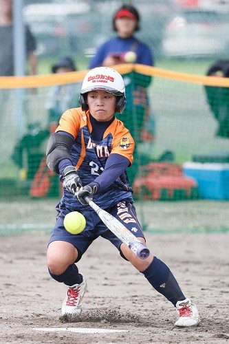 _25V7459-23ショートゴロ