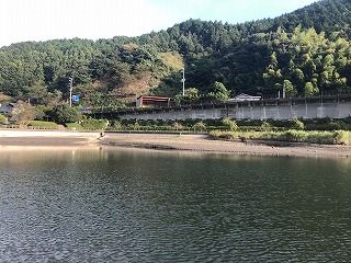 写真 2018-09-03 7 10 37