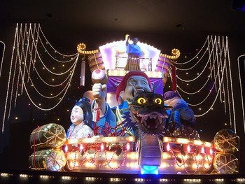 img_94243_30802280_5