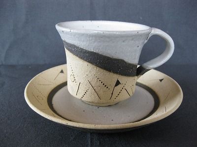 コーヒーカップ黒
