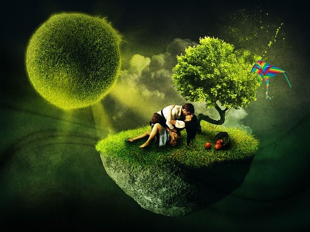surreal-749685_640