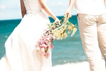 free-photo-wedding-couple-flower