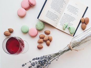 com_macarons-drink-book