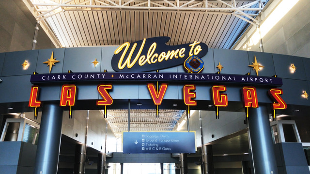 EVO17_DAY00_MB_01_30 (0-00-01-56)