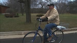 Biker Bud is 86-year-old paperboy, www.kare11.com