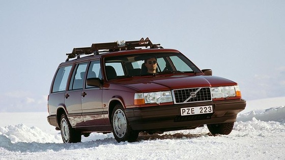 50_Volvo_940_Estate_thumb
