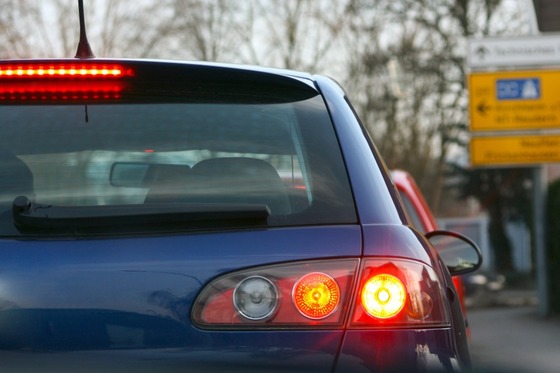 Car_Brakes_brake_lights_xl_3198506_(Custom)