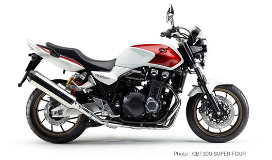 Honda CB 1300 2016 01