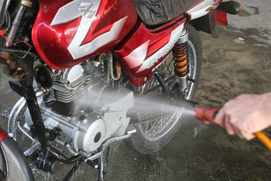Wash-a-Motorcycle