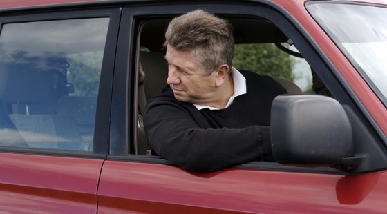 ReversingCarSafety-1-900x498