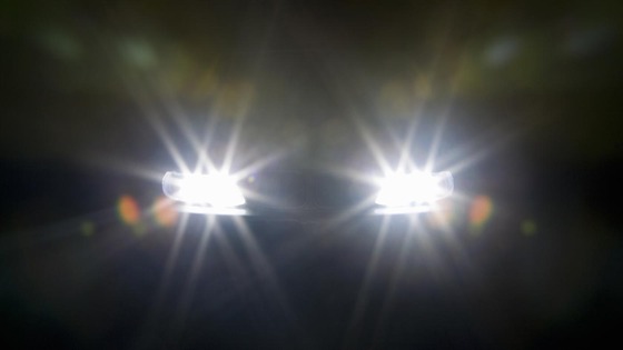mean-headlights-don-t-work-high-beams_8d6aedb30a18c696