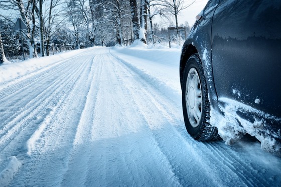 ベテラン「FR車で雪道を走ると危ないぞ」←言うほど危ないか？