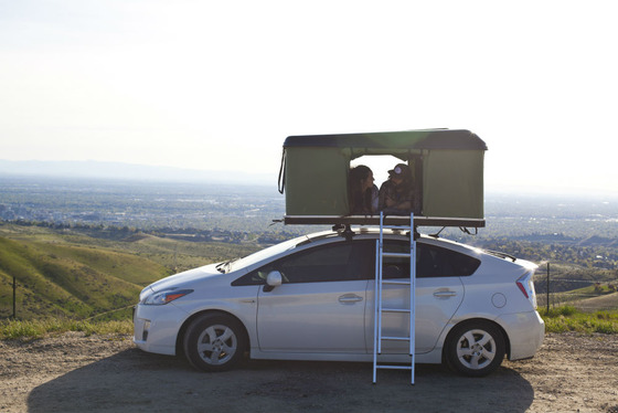 Black-Fin-Camper-Box-Prius-Camp