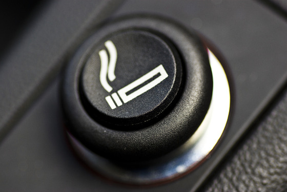 cigarette_lighter_24677110
