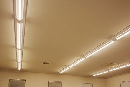 LED