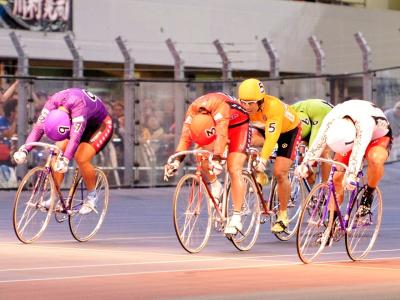 深谷知広　 寛仁親王牌　サマーナイト競輪優勝 記念　ハーフパンツ
サイズ L 深谷知広 寛仁親王牌 サマーナイト競輪優勝 記念 ハーフパンツ
