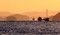 朝焼けの瀬戸内海「浮島」ふわり　倉敷から撮影、蜃気楼の一種