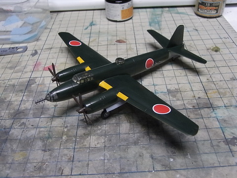 e98f46f4-s.jpg