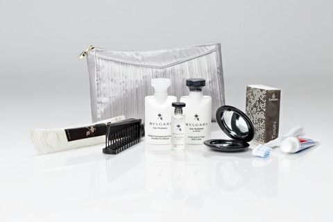 エミレーツLadies-Amenity-Kit-3