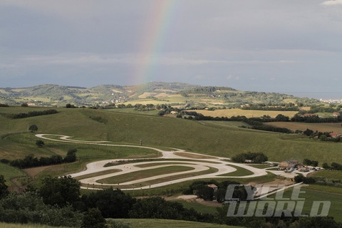 Valentino-Rossi-The-Ranch3