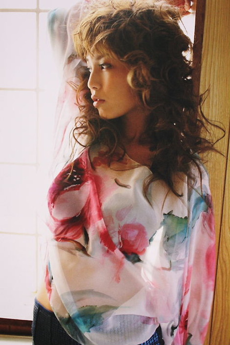 宇野実彩子