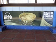関内駅広告1