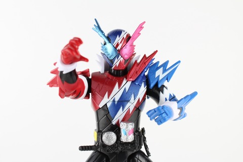 仮面ライダービルド BCRボトルチェンジライダーシリーズ レビュー】BCR(ボトルチェンジライダーシリーズ)08 仮面ライダー