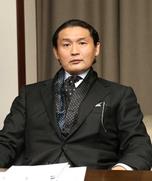 【悲報】貴乃花、ブログでの挨拶が自殺しそう「長らく貴乃花を応援して下さりありがとうございました」