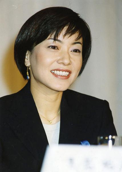 【衝撃】「奇跡の五十路」八木亜希子が野島への“リベンジ全裸”ヘアヌード公開へ