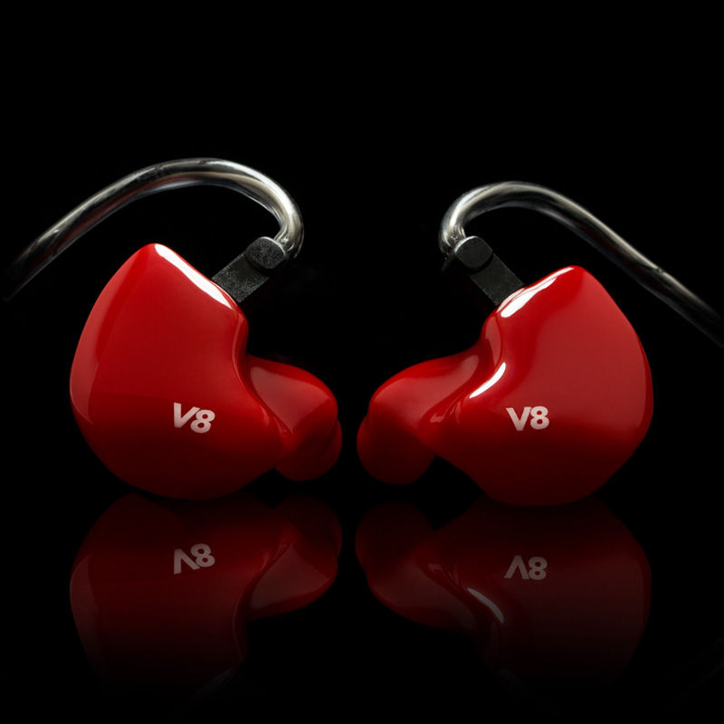 1964 EARS、ドライバー8基搭載のプロ向けカスタムIEM「1964-V8」の取り扱いを開始! コメント
