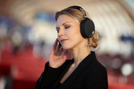 parrot_zik_11.jpg