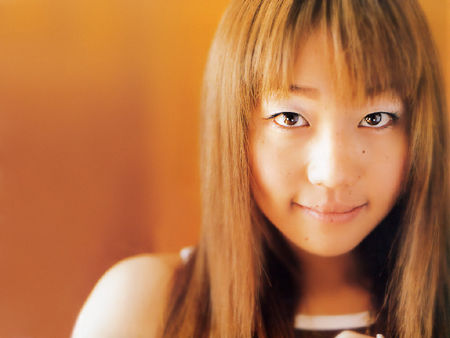 hitomi