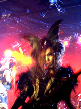 LIVE8