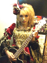 HIZAKI