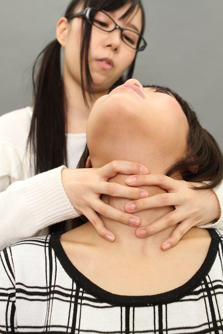 生駒はるなちんの首 (1)