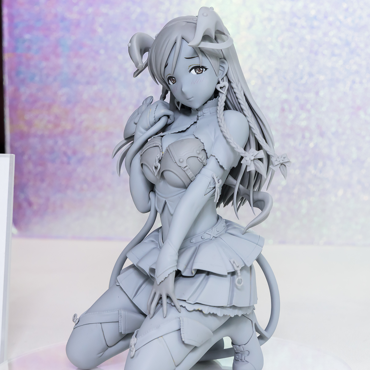 WF2016S-WH-033