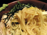 スタミナ冷しとろろ麺 麺のアップ