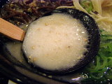 豚骨らーめん スープのアップ