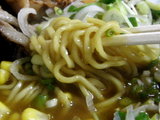 うまとろ豚カレー!(南蛮風) 麺のアップ