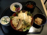 ハンバーグ天丼 1350円