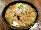 スタミナ塩らー麺 950円