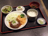 黒毛和牛100%おろしBBQハンバーグ 1000円
