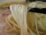 塩らーめん 麺のアップ