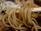 二葉ブラック 麺のアップ