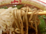 和風黒北極ラーメン 麺のアップ