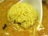 濃厚味噌担担麺 南国風 ドライカレー 投入