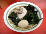 ラーメン700円+味付けタマゴ100円